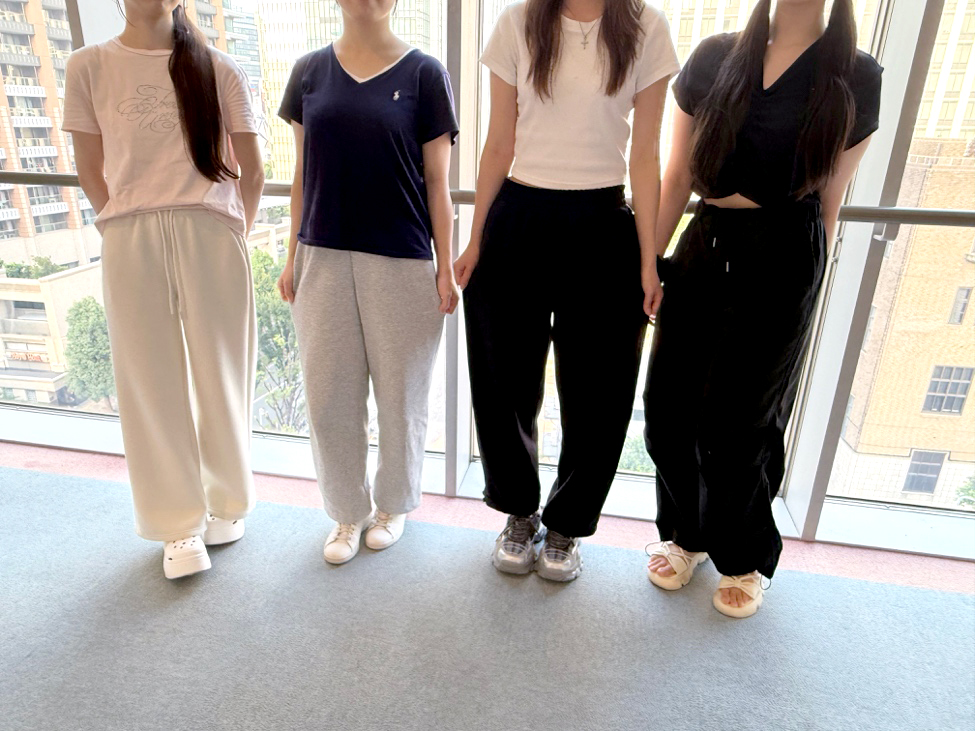最近の女子学生のジャージ、スウェット姿<br>
撮影｜渡辺明日香